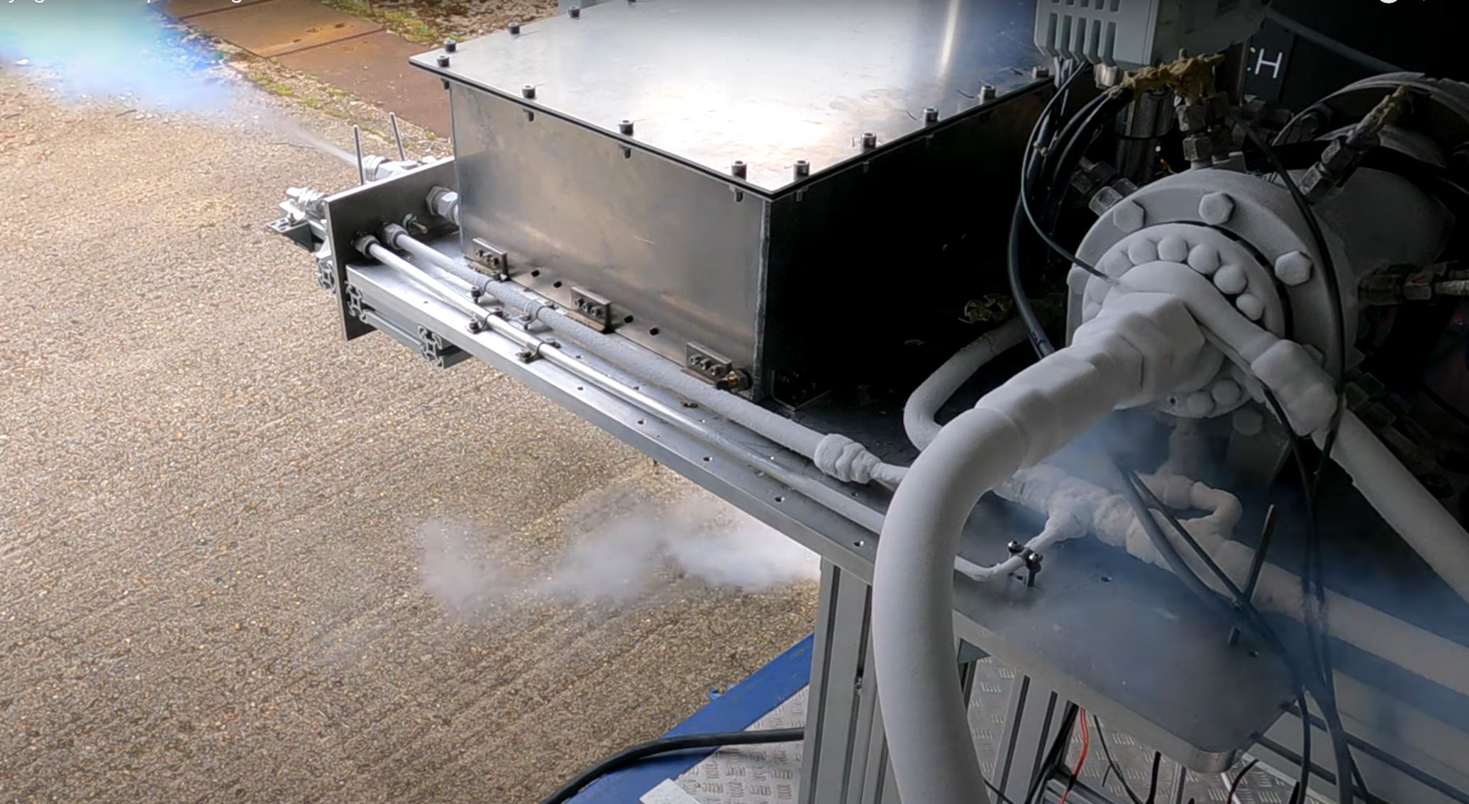 Prototype new hybrid electric turbopump tested pumping cryogenic propellant